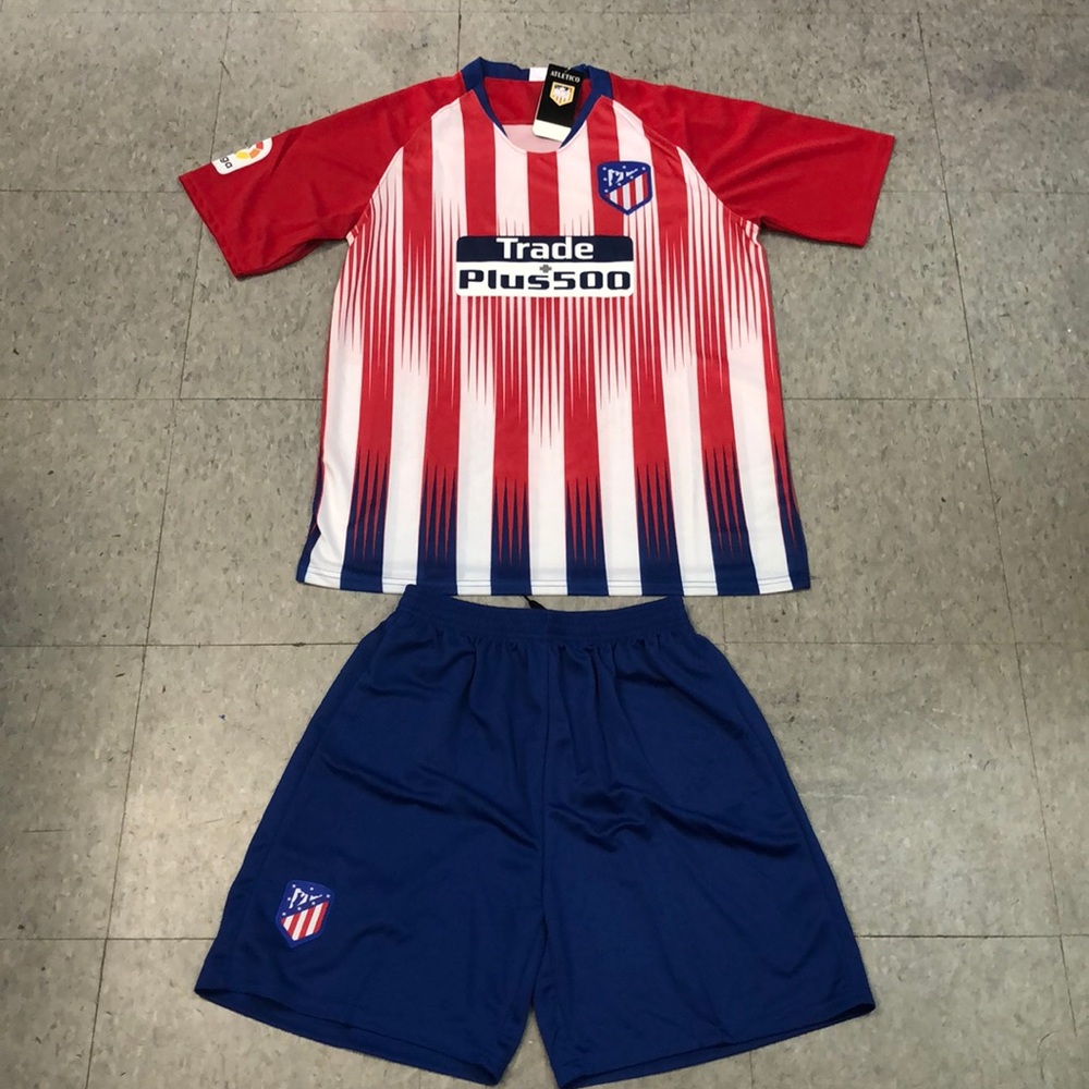 Atlético Madrid home set size large 2019